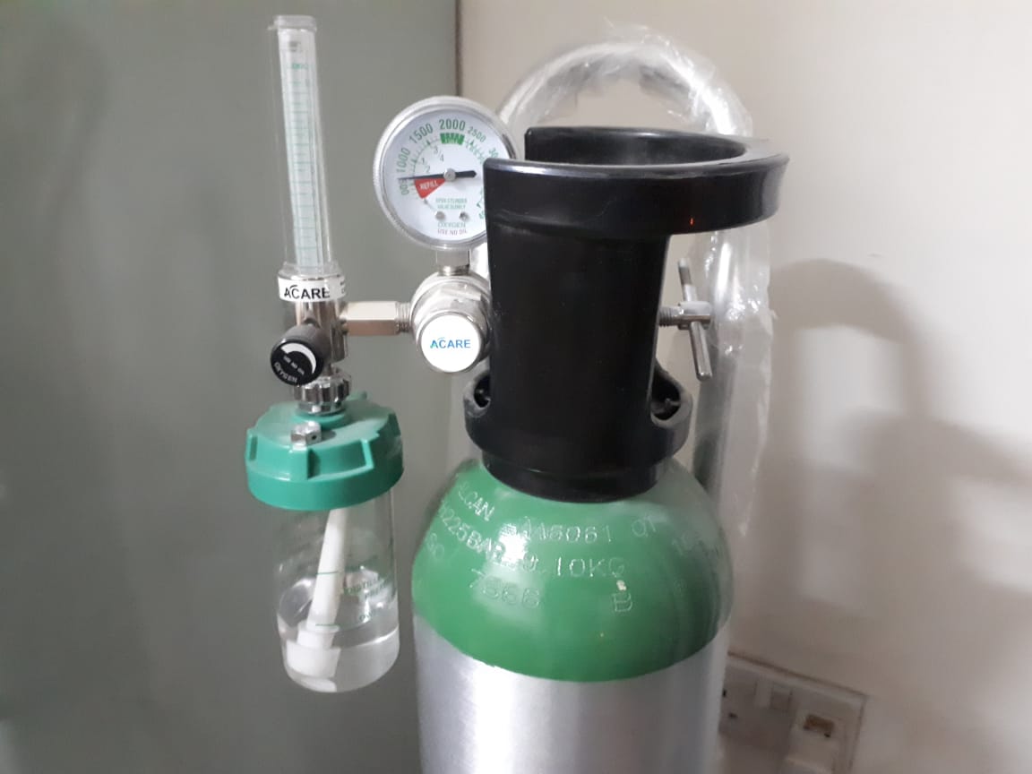 Oxygen Capsule + Ventilator